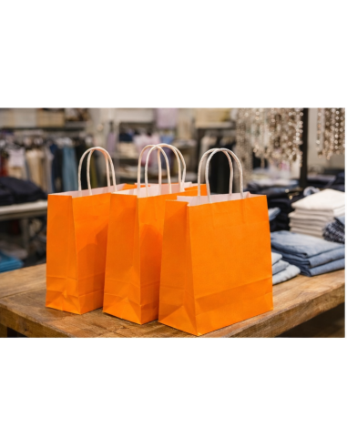 Oranje kraft papieren draagtassen met gedraaide handvatten – 22x10x28 cm