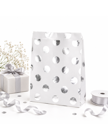 Wit papieren cadeauzakje met zilveren stippen en gekartelde rand - Packadi