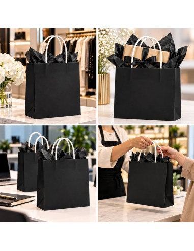 sacs en papier kraft noir sur le comptoir d'une boutique de mode et d'une bijouterie