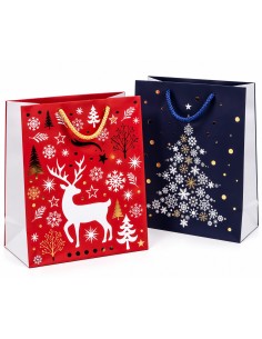 Kerstcadeautasjes Rendier & Sterrenboom rood en nachtblauw met kerstdecoratie 2